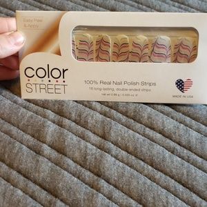 Color Street Sunset Canyon nail strips.